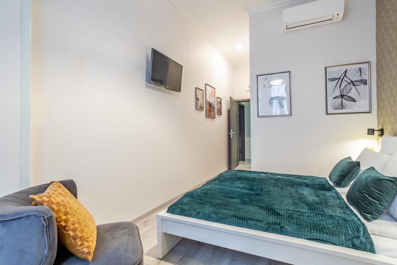 Apartment Extra New & Stylish